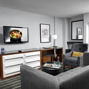 Hotel Arts ****